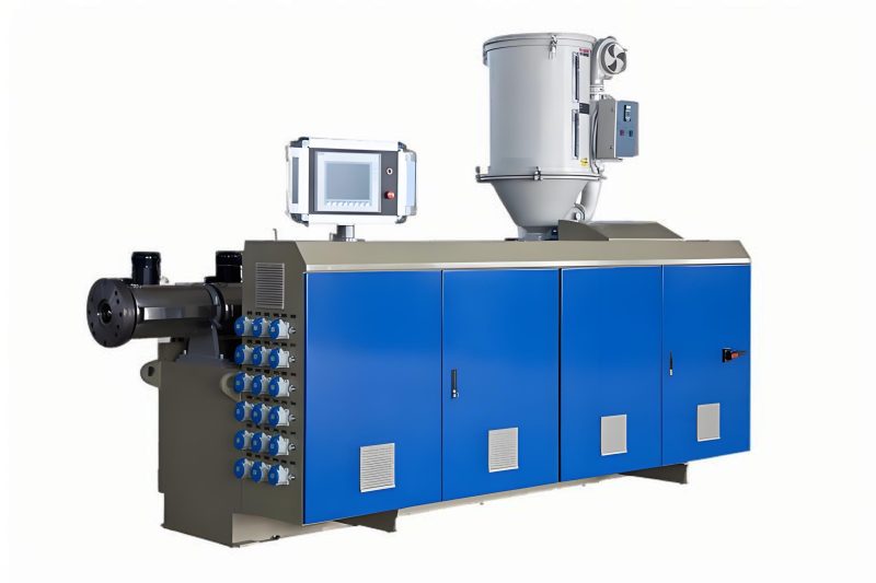 Single screw extruder machine in a production facility